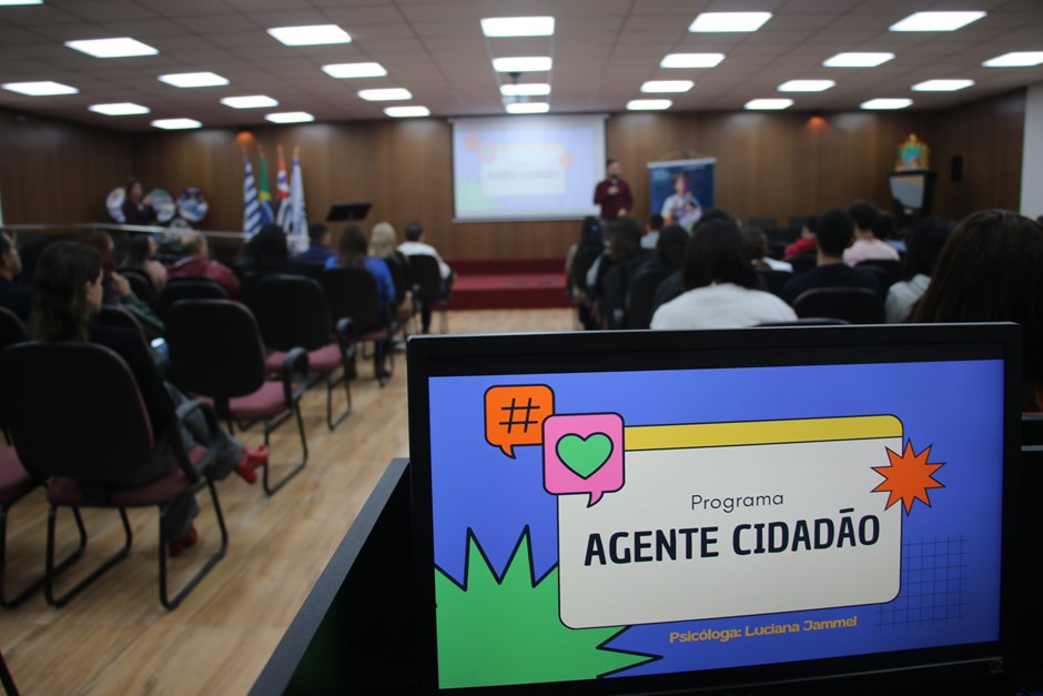 Fundhas abre 150 vagas para jovens no programa Agente Cidadão em São José dos Campos